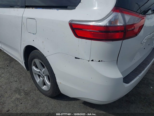 Toyota SIENNA LE 2015 5TDKK3DC2FS540433 Image 6