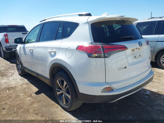 2018 TOYOTA RAV4 XLE/ADVENTURE VIN: JTMWFREVXJJ207170