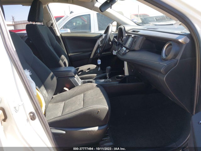 2018 TOYOTA RAV4 XLE/ADVENTURE VIN: JTMWFREVXJJ207170