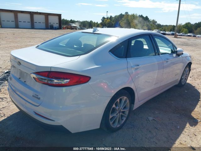 2019 FORD FUSION HYBRID 3FA6P0LU1KR117650 Photo 3