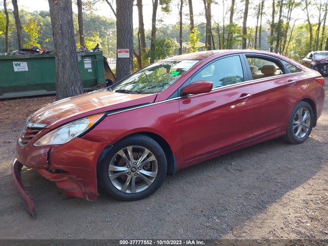 2013 HYUNDAI SONATA GLS VIN: 5NPEB4AC3DH576156