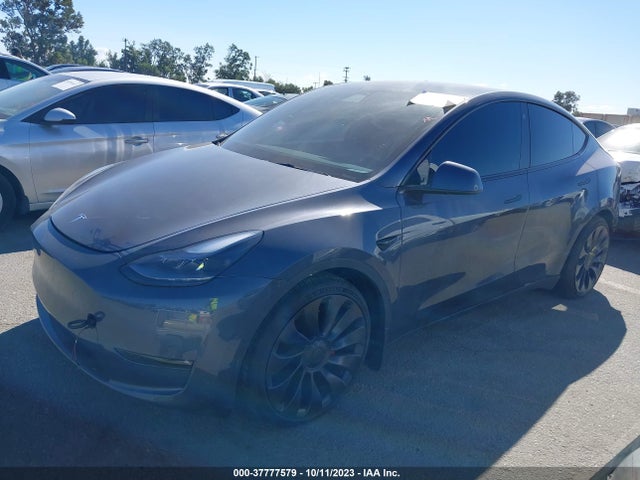7SAYGDEF5NF490465 Tesla Model Y Performance