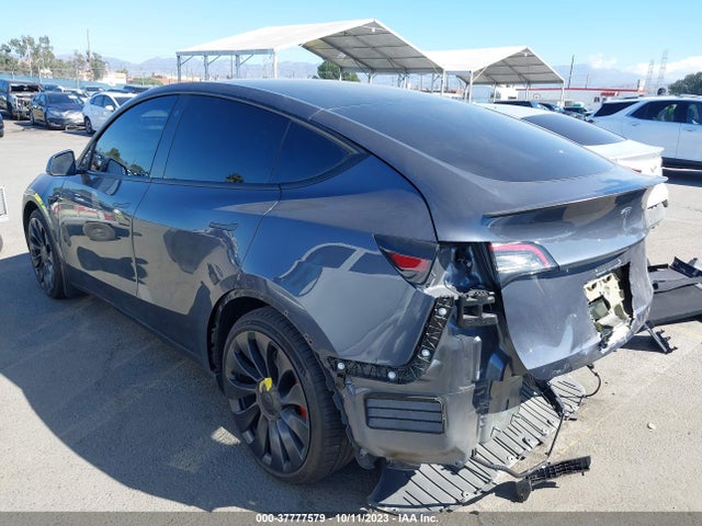 7SAYGDEF5NF490465 Tesla Model Y Performance