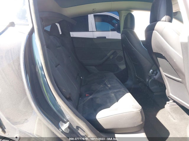 7SAYGDEF5NF490465 Tesla Model Y Performance