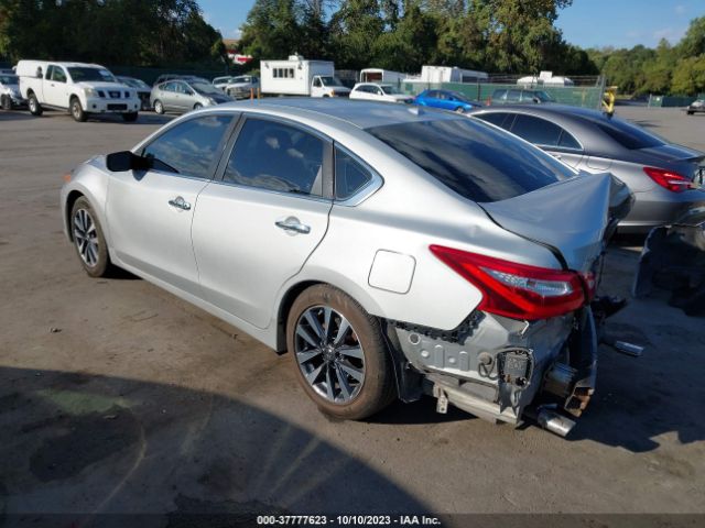 1N4AL3APXHC208444 Nissan Altima 2.5 Sv