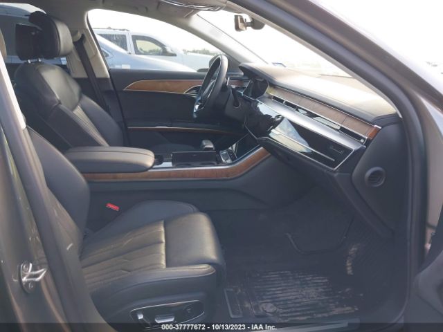 2019 AUDI A8 WAU8DAF80KN005888 Photo 4