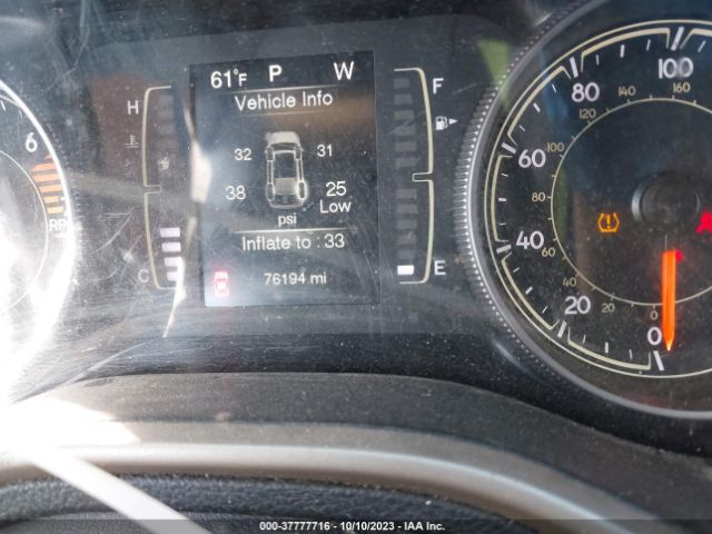 1C4PJLCB7JD554074 Jeep Cherokee Latitude