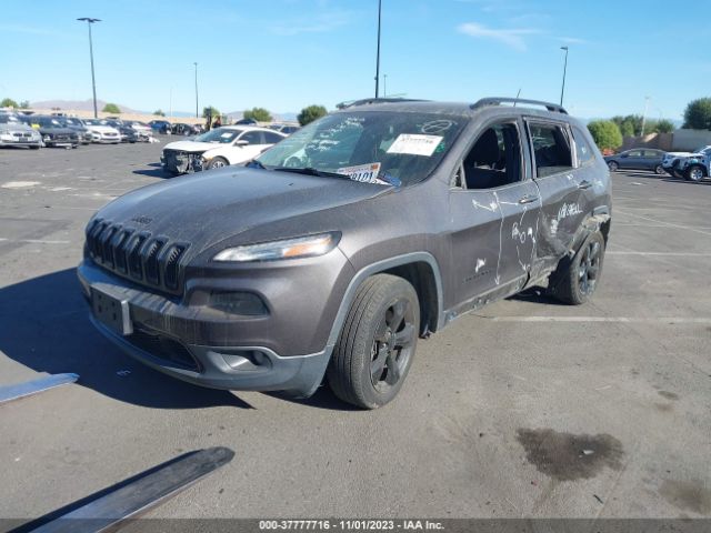 1C4PJLCB7JD554074 Jeep Cherokee Latitude