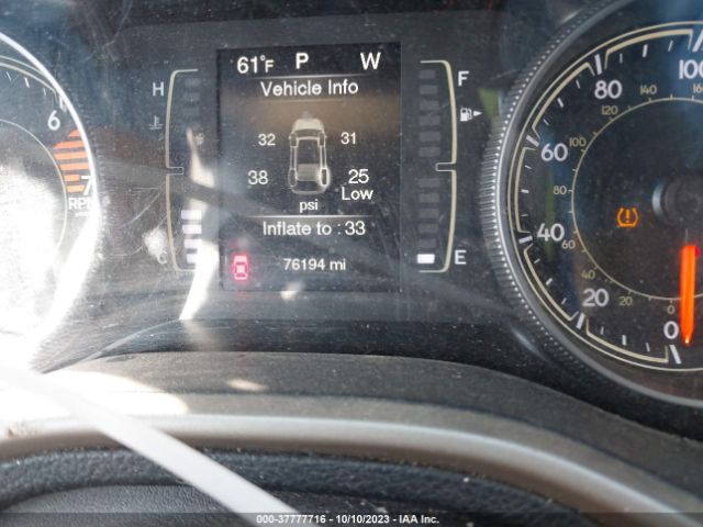 1C4PJLCB7JD554074 Jeep Cherokee Latitude