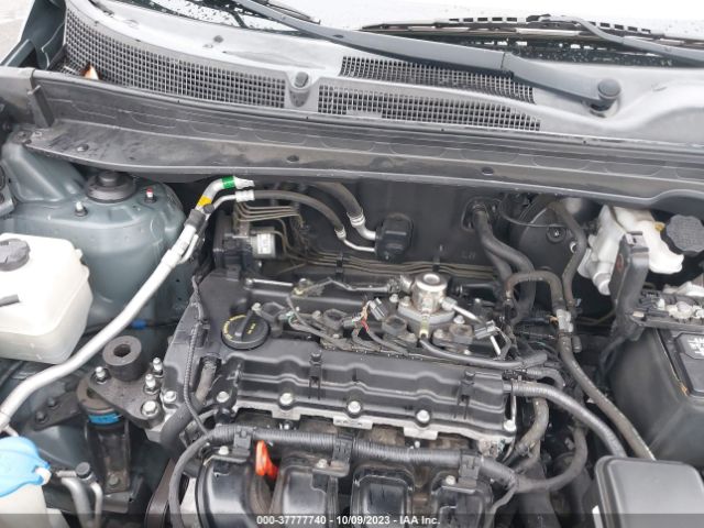 KNDPB3AC0E7650061 KIA Sportage Lx