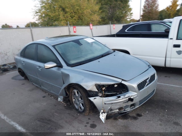 2006 VOLVO S40 2.4L VIN: YV1MS382062161927