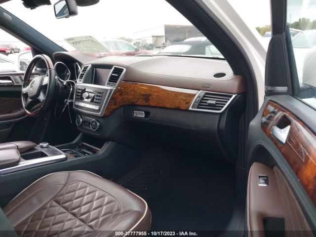 4JGDF7DE2FA456207 Mercedes-Benz Gl-class Gl 550
