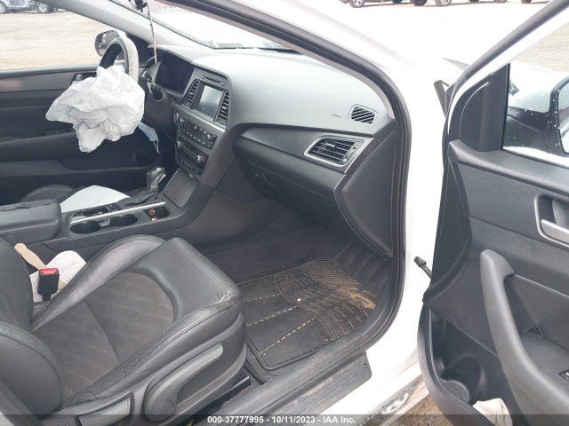 2016 HYUNDAI SONATA 2.4L SPORT VIN: 5NPE34AFXGH422152