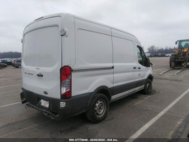 1FTNR1CM2FKA49116 Ford Transit-250