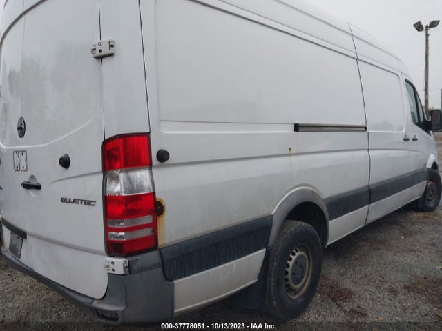 2016 FREIGHTLINER SPRINTER VANS VIN: WDYPE8DD6GP236461