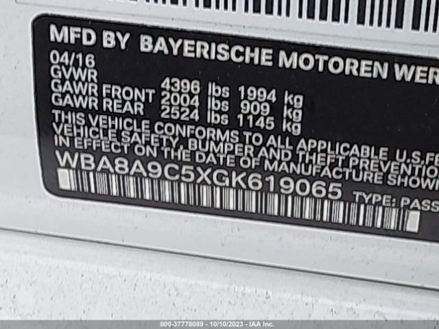 WBA8A9C5XGK619065 BMW 3 Series 320i