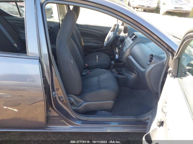 3N1CN7AP1FL928465 Nissan Versa S Plus