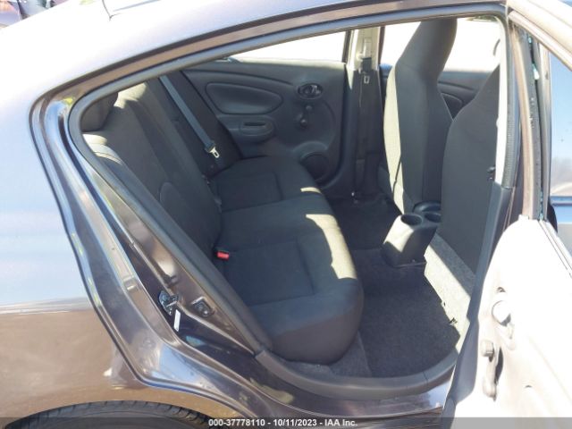 3N1CN7AP1FL928465 Nissan Versa S Plus