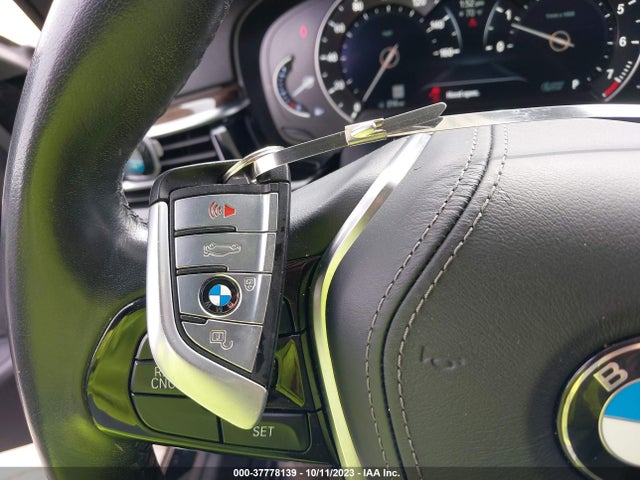 BMW 540i Xdrive 2018 WBAJE7C52JWC55835 Image 11