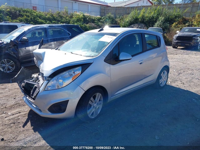 Chevrolet SPARK LS 2015 KL8CB6S90FC710909 Image 2