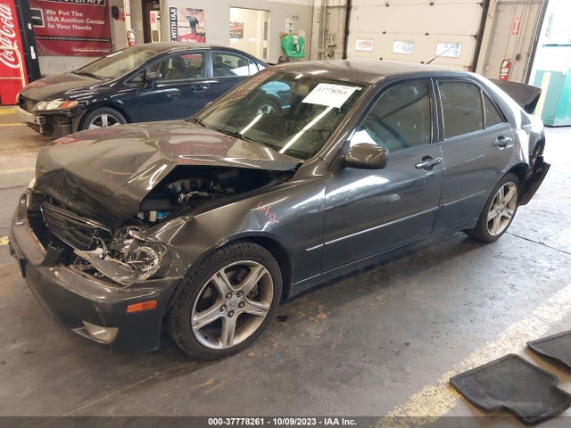 2002 LEXUS IS 300 VIN: JTHBD192120053508
