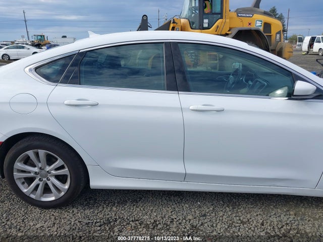 Chrysler 200 Limited 2015 1C3CCCAB2FN710510 Image 14