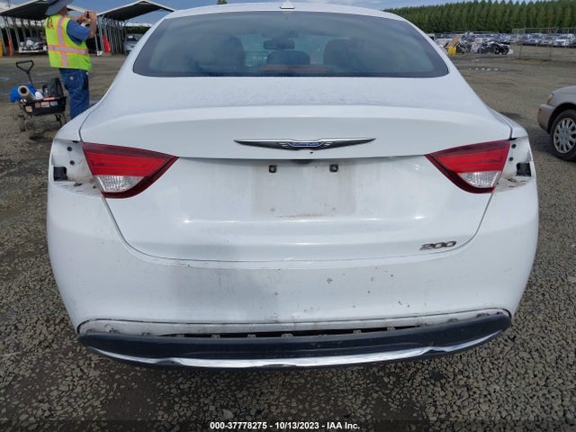 Chrysler 200 Limited 2015 1C3CCCAB2FN710510 Image 6