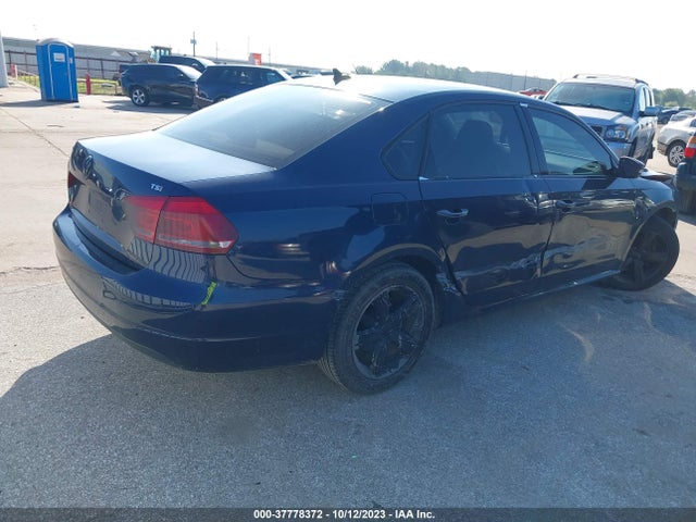 1VWAT7A33FC108159 Volkswagen Passat 1.8t Limited Edition