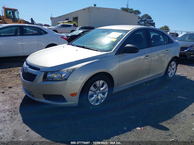 Chevrolet CRUZE LS 2014 1G1PA5SH6E7344970 Image 2