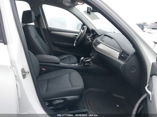 WBAVM1C56FVW56882 BMW X1 Sdrive28i