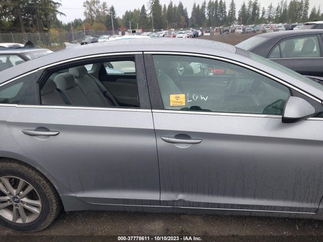 Hyundai SONATA SE 2017 5NPE24AF6HH541739 Image 12