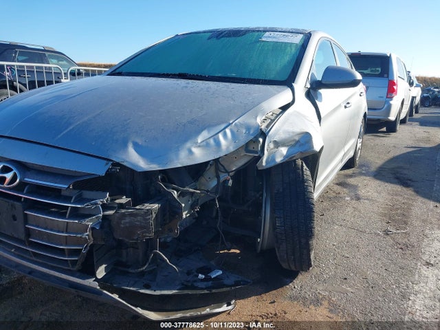2020 HYUNDAI ELANTRA SEL VIN: 5NPD84LF1LH579329
