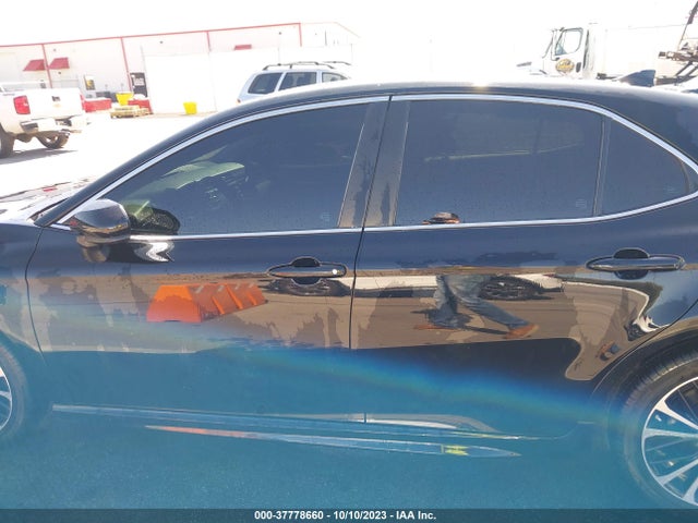 2019 TOYOTA CAMRY LE/SE/XLE/L VIN: 4T1B11HK2KU744420