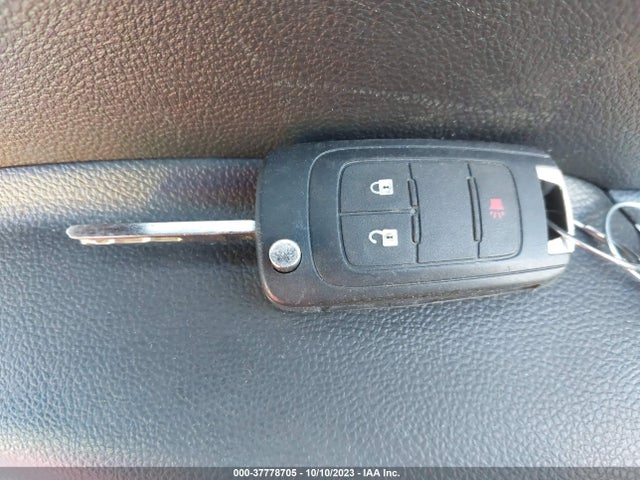 Chevrolet TRAX LS 2018 KL7CJKSB8JB527503 Image 11