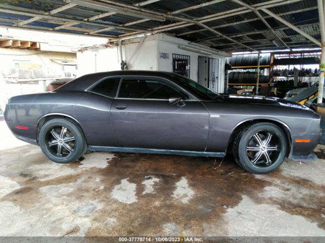 2C3CDZAGXFH816370 Dodge Challenger Sxt
