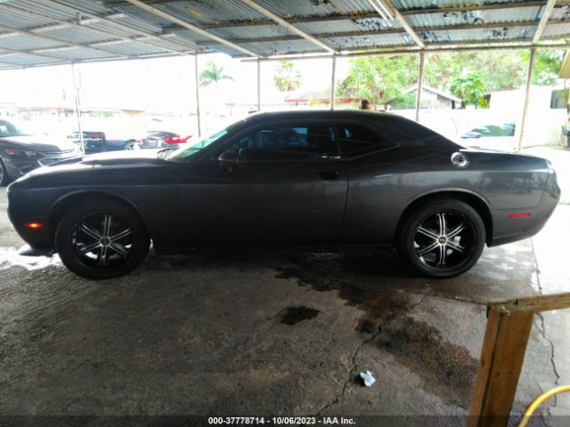 2C3CDZAGXFH816370 Dodge Challenger Sxt