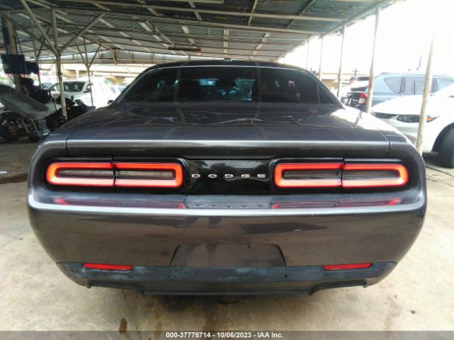 2C3CDZAGXFH816370 Dodge Challenger Sxt