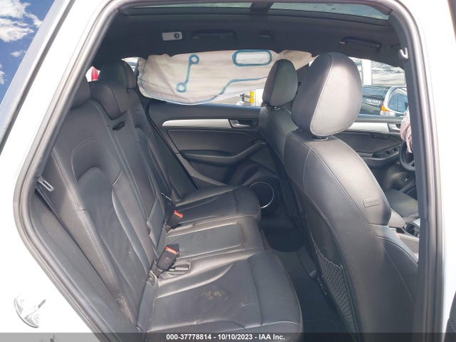 WA1LFAFP1FA017571 Audi Q5 Premium Plus