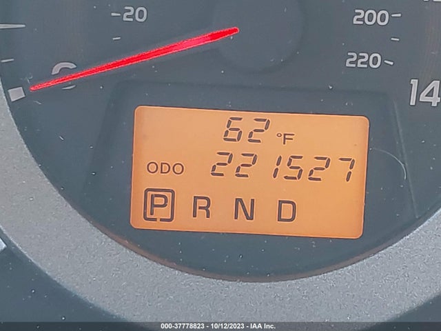 2011 TOYOTA RAV4 VIN: 2T3JF4DVXBW172177