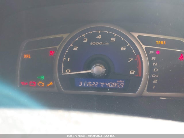 2011 HONDA CIVIC SDN LX VIN: 19XFA1F52BE032510