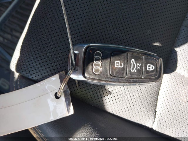 WAUM2AF25LN086825 Audi A6 Prestige