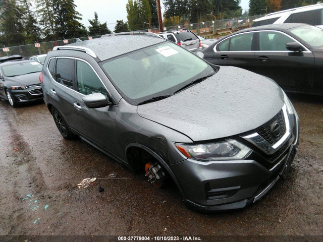 2018 KNMAT2MV5JP526727 main image