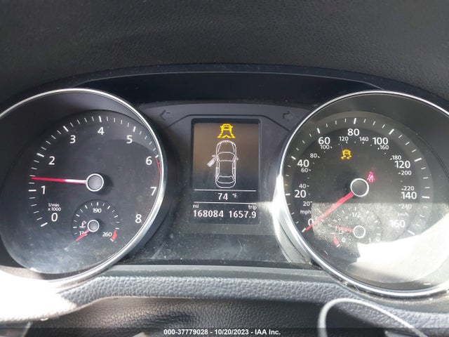 1VWBT7A31GC044869 Volkswagen Passat 1.8t Se