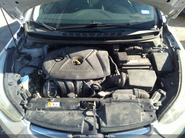 2016 HYUNDAI ELANTRA SE VIN: 5NPDH4AE1GH731593