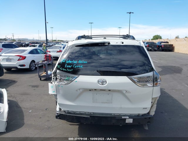 Toyota SIENNA SE 2017 5TDXZ3DC2HS793076 Image 17