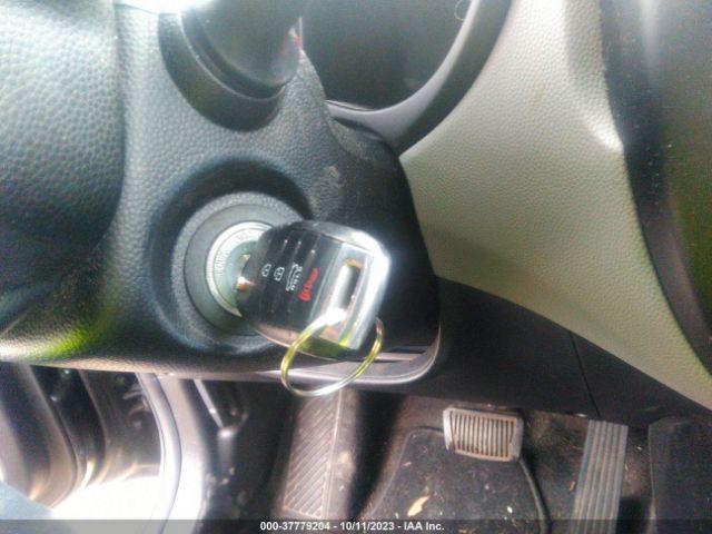 KNDJN2A24E7018128 KIA Soul Base