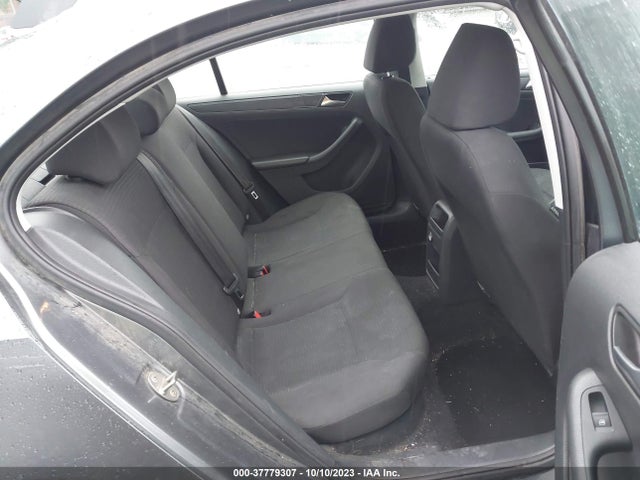 3VW2K7AJ2FM281871 Volkswagen Jetta Sedan 2.0l S
