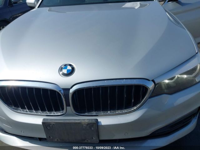 WBAJA9C57JB249668 BMW 5 Series 530e Iperformance