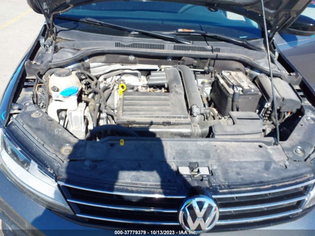 3VWB67AJ1JM223070 Volkswagen Jetta 1.4t
