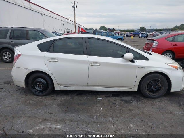 Toyota Prius Four/five/three/one/two 2014 JTDKN3DU2E0367823 Image 13